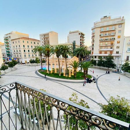 Amica Taranto In Piazza Exterior foto
